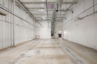 77 N Laser Dr, Pueblo West, CO à louer Photo intérieure– Image 2 sur 22