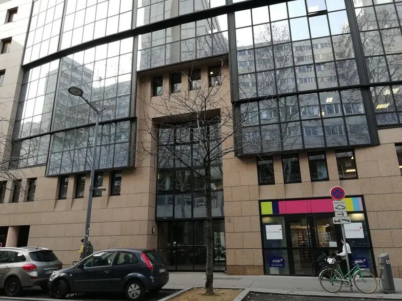 Bureau dans Lyon à louer - Photo de l’immeuble – Image 2 sur 6