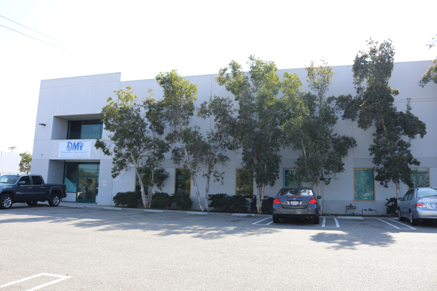 1536 W 228th St, Torrance, CA à louer - Photo de l’immeuble – Image 1 sur 4