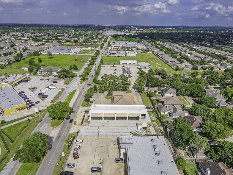 19123 W Little York Rd, Katy, TX à vendre - Photo de l’immeuble – Image 2 sur 21