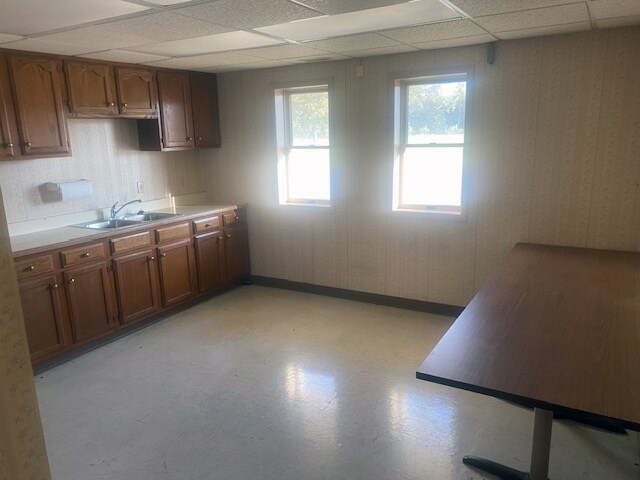 12086 E IL Highway 148, Mount Vernon, IL à vendre - Photo de l’immeuble – Image 3 sur 6