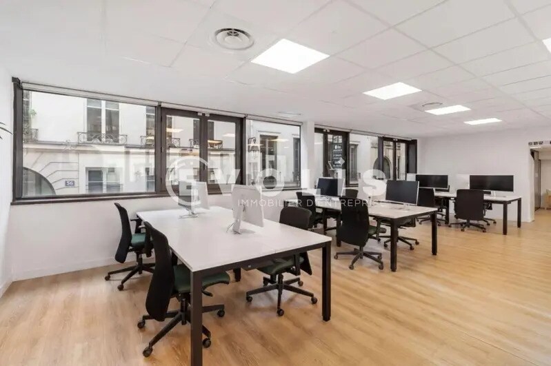 Bureau dans Paris à louer - Photo de l’immeuble – Image 2 sur 9