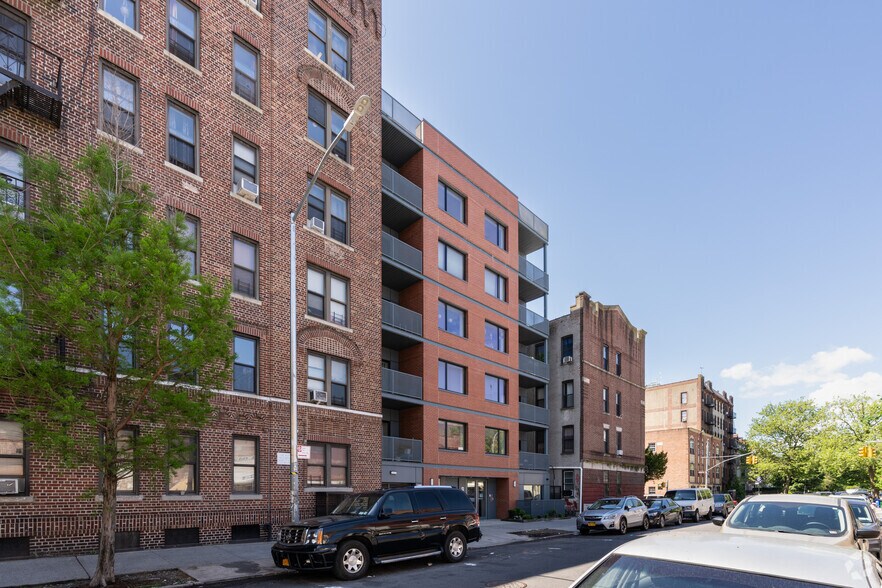 520 Parkside Ave, Brooklyn, NY à vendre - Photo de l’immeuble – Image 3 sur 30