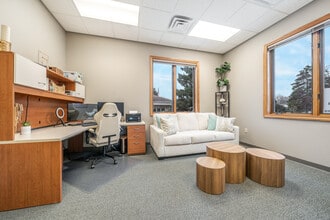 W6180 Aerotech Dr, Appleton, WI à vendre Photo intérieure– Image 1 sur 11