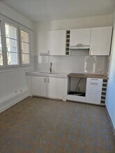 32 Rue Du General Leclerc, SAINT-OUEN-L'AUMONE à louer Photo intérieure– Image 2 sur 4