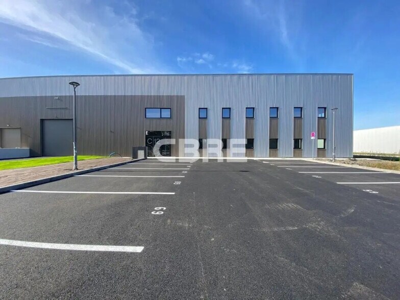 Bureau dans Mérignac à louer - Photo de l’immeuble – Image 2 sur 11