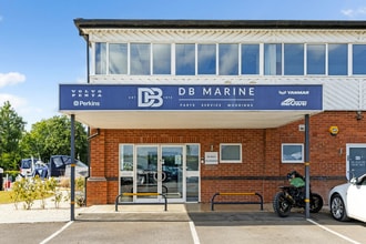 Ferry Ln, Bourne End à louer Photo de l’immeuble– Image 1 sur 9