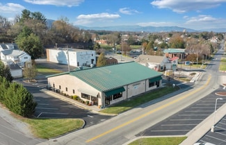 Plus de détails pour 119 E Cleveland Ave, Vinton, VA - Local commercial à louer