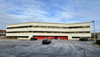 Plus de détails pour 310 E Shore Rd, Great Neck, NY - Différents types d’espaces à louer