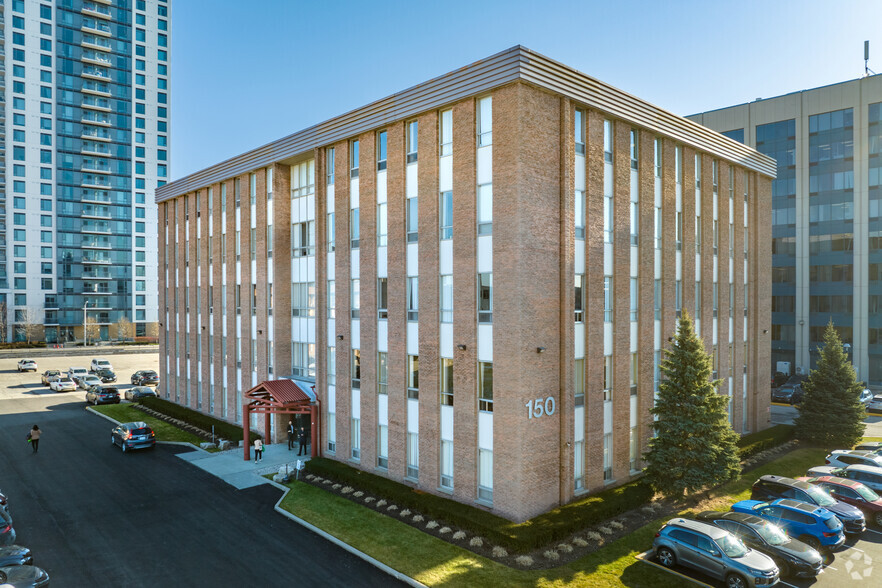 150 Consumers Rd, Toronto, ON à louer - Photo de l’immeuble – Image 2 sur 5