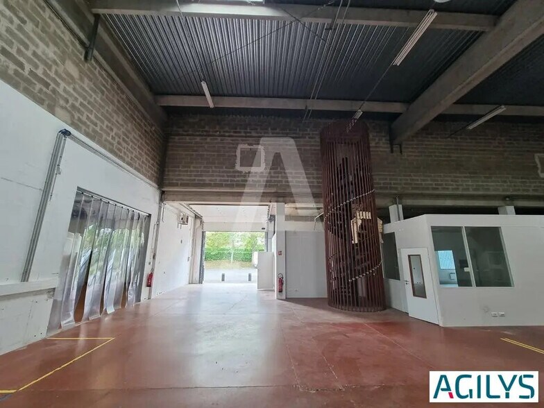 Local d’activités dans Verrières-le-Buisson à louer - Photo intérieure – Image 1 sur 6