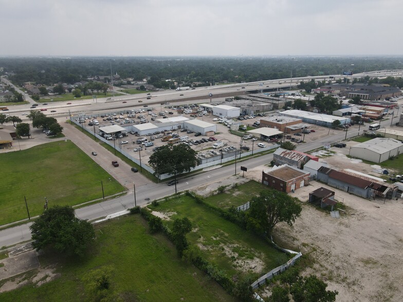 3579 Jensen Dr, Houston, TX à vendre - Photo de l’immeuble – Image 1 sur 6