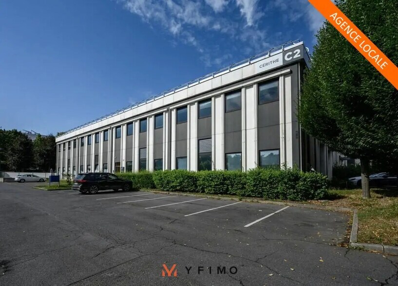 Bureau dans Cergy à louer - Photo de l’immeuble – Image 1 sur 16