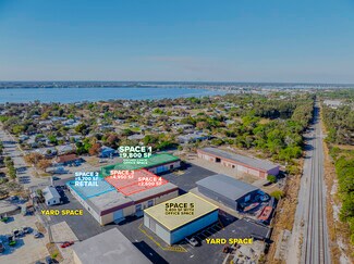Plus de détails pour 657 NE Dixie Hwy, Jensen Beach, FL - Local commercial, Industriel/Logistique à louer