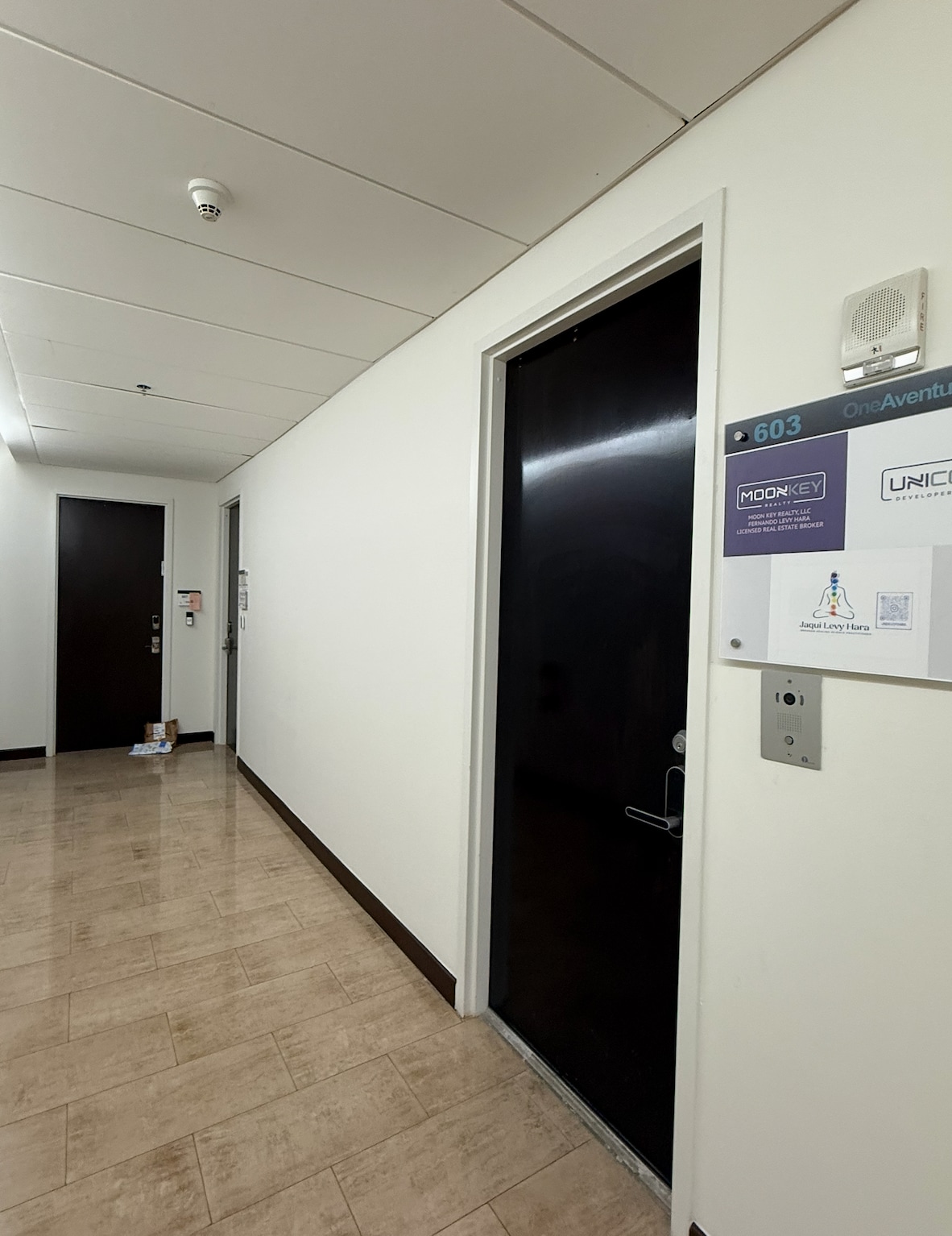 20900 NE 30th Ave, Aventura, FL à louer Photo intérieure– Image 1 sur 21