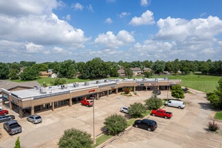 Plus de détails pour 1101-1151 W 15th St, Edmond, OK - Local commercial à louer