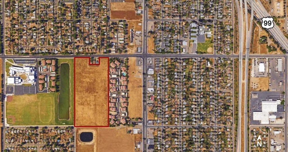 1348 E Church Ave, Fresno, CA à vendre - Aérien – Image 2 sur 5