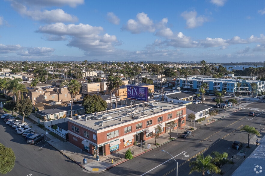 4425 Cass St, San Diego, CA à louer - Aérien – Image 3 sur 15