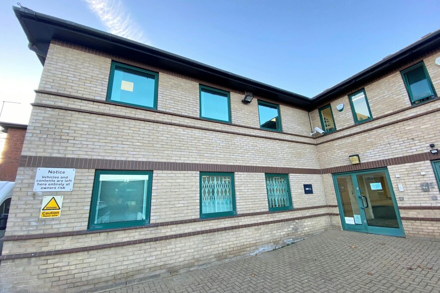 Hortons Way, Westerham à vendre - Photo de l’immeuble – Image 1 sur 3