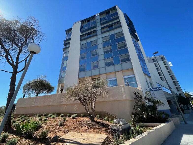 Bureau dans Nice à louer - Photo de l’immeuble – Image 2 sur 6