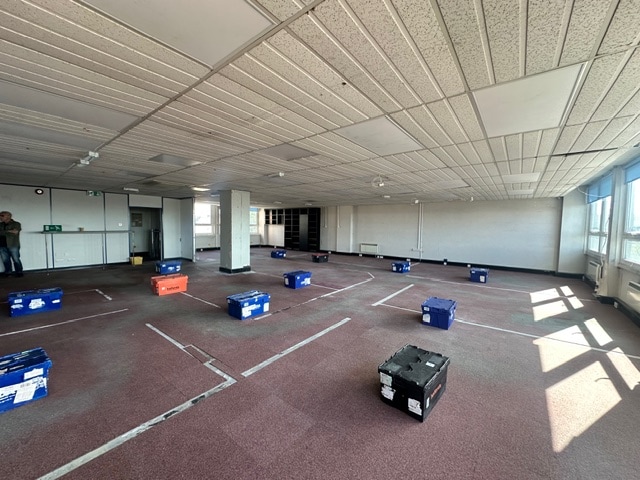 54-58 High St, Edgware à louer Photo intérieure– Image 1 sur 3