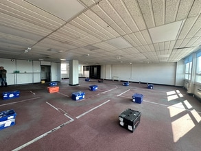 54-58 High St, Edgware à louer Photo intérieure– Image 1 sur 3