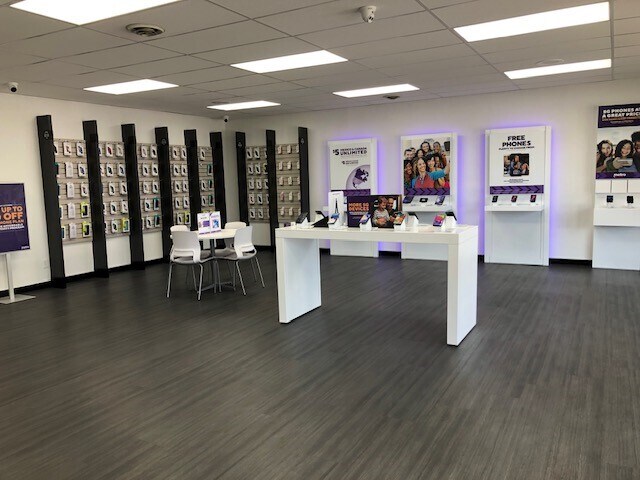 3720 S Calhoun St, Fort Wayne, IN à louer - Photo de l’immeuble – Image 3 sur 4