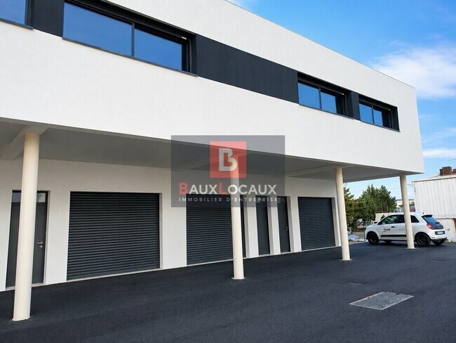 Plus de détails pour Industriel/Logistique à louer