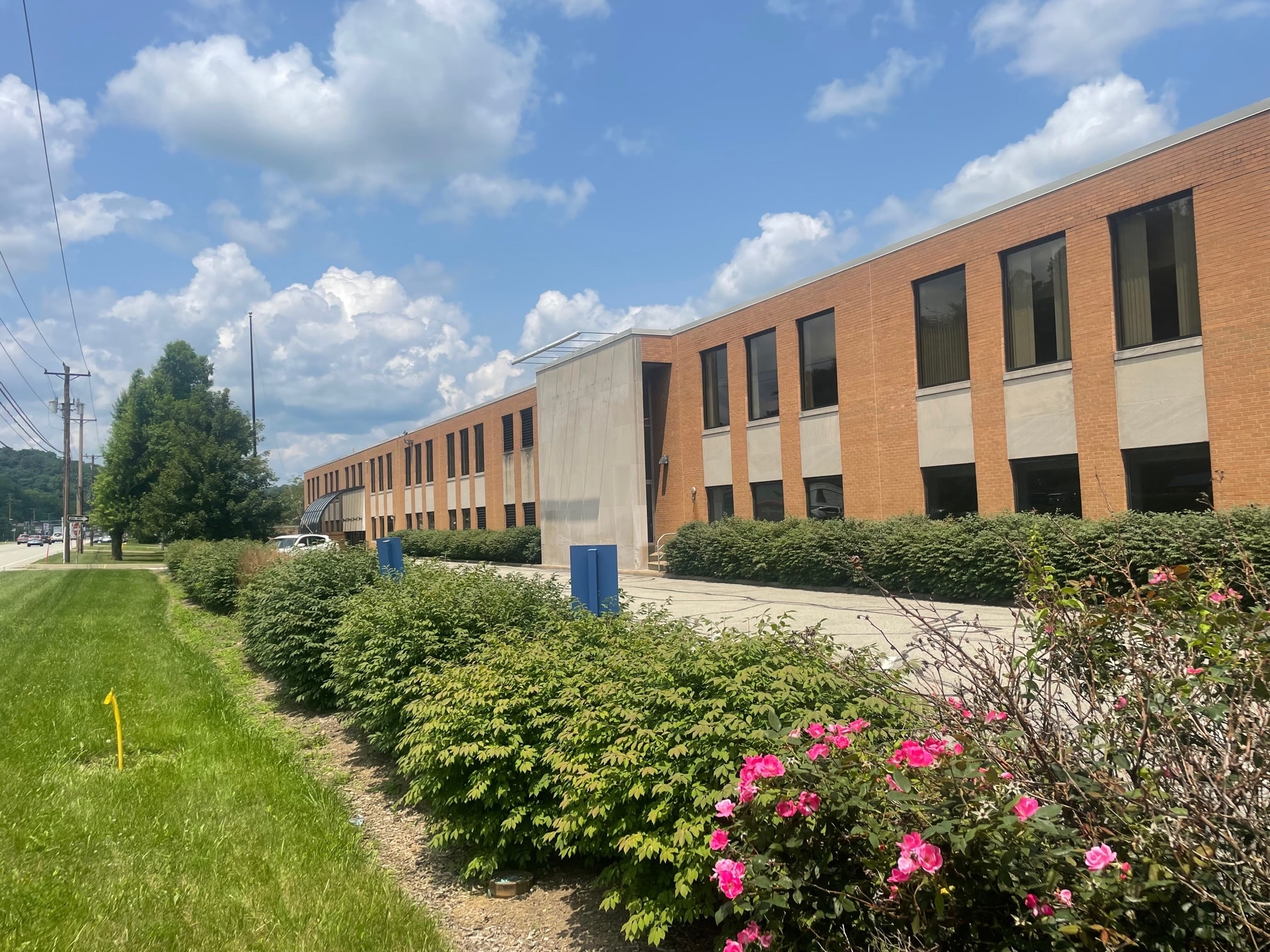 1740 Golden Mile Hwy, Monroeville, PA à louer Photo principale– Image 1 sur 35