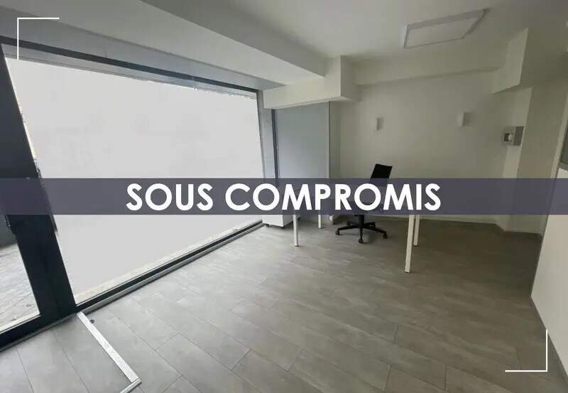 Bureau dans Chambly à louer - Photo de l’immeuble – Image 1 sur 6