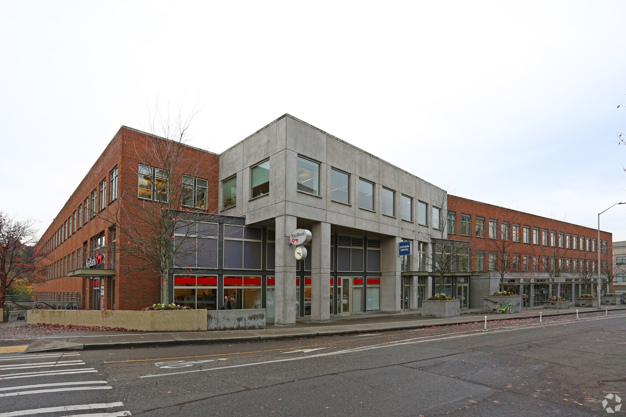 601 N 34th St, Seattle, WA à louer Photo principale– Image 1 sur 6