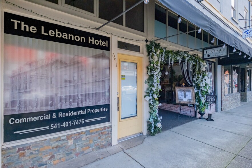 631-671 S Main St, Lebanon, OR à vendre - Photo de l’immeuble – Image 3 sur 14