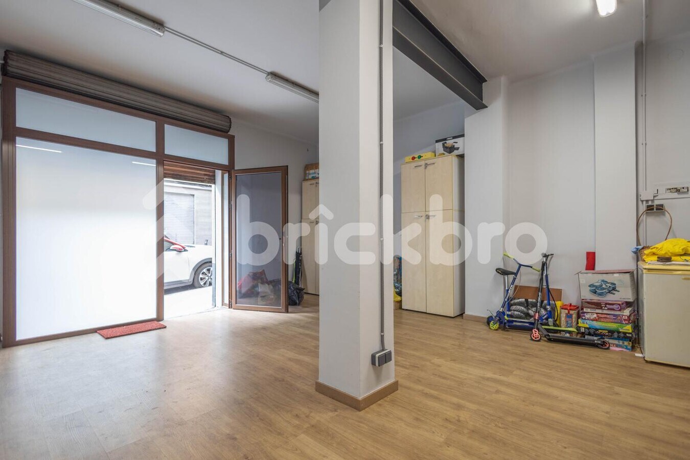 Carrer Mas Mari, 63, Santa Coloma de Gramenet, BAR 08923 -  -  - Photo intérieure - Image 1 of 11