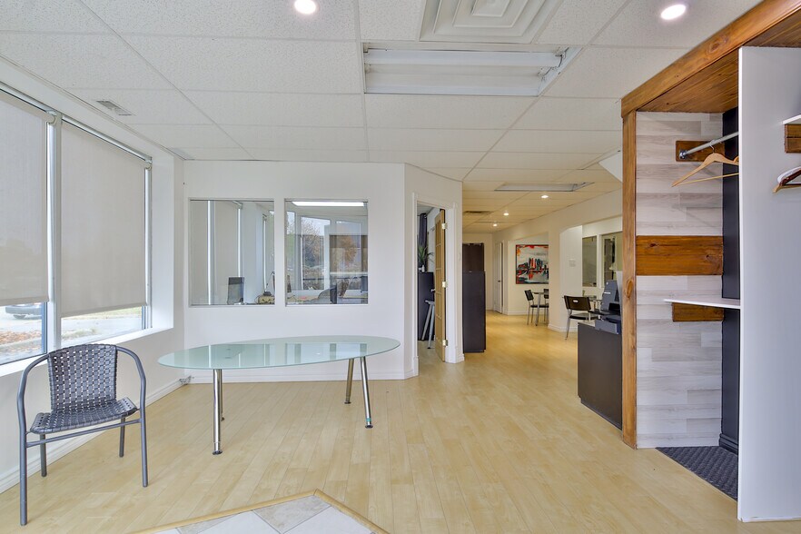 1100 Rue Hérelle, Longueuil, QC à vendre - Photo de l’immeuble – Image 3 sur 24