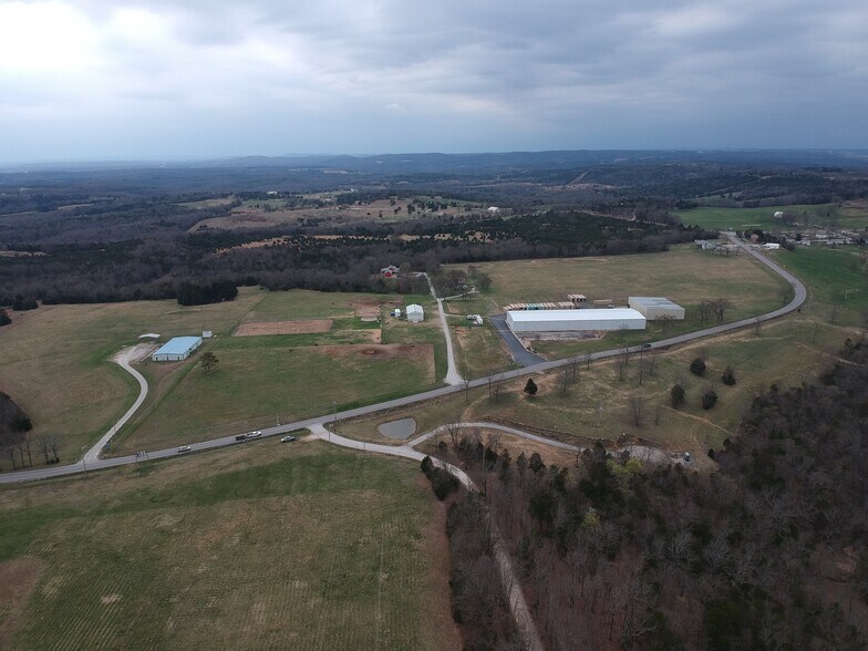 6010 E State Highway 76, Kirbyville, MO à louer - Photo de l’immeuble – Image 2 sur 2