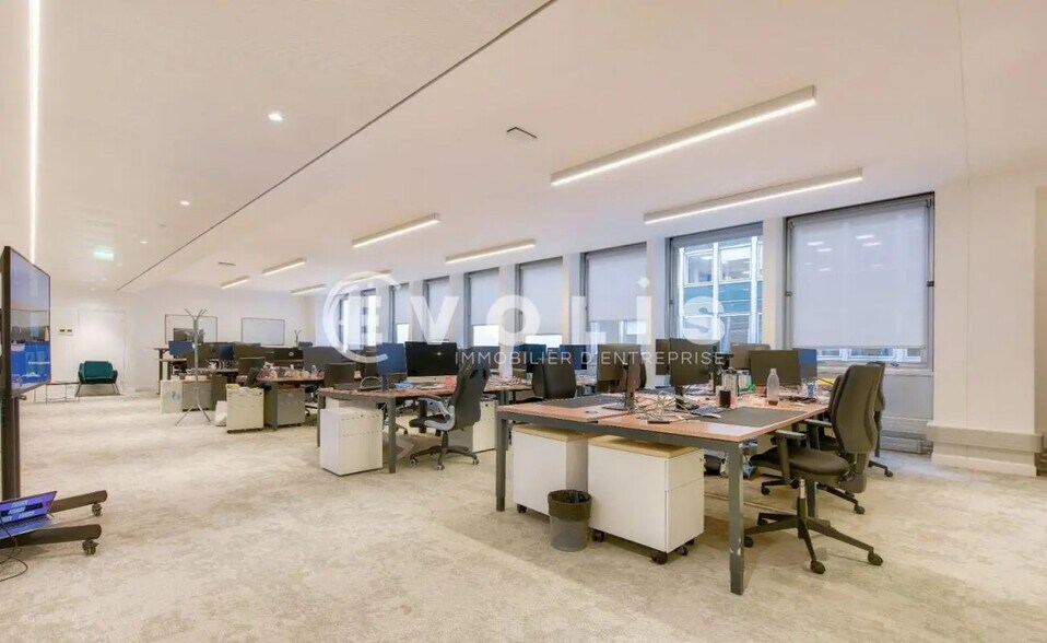 Bureau dans Paris à louer - Photo de l’immeuble – Image 3 sur 11