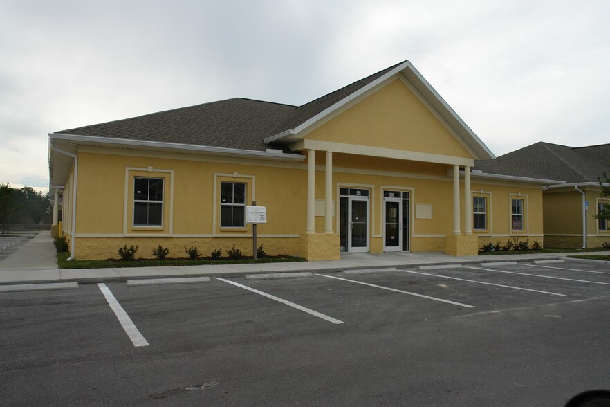 5290-5294 Applegate Dr, Spring Hill, FL à vendre - Photo principale – Image 1 sur 2