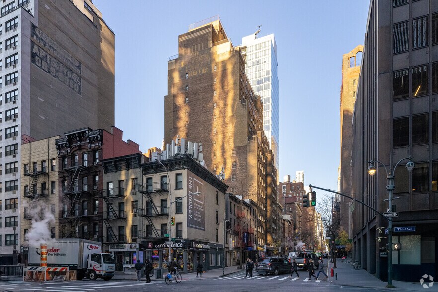 150 E 39th St, New York, NY à louer - Photo principale – Image 1 sur 6