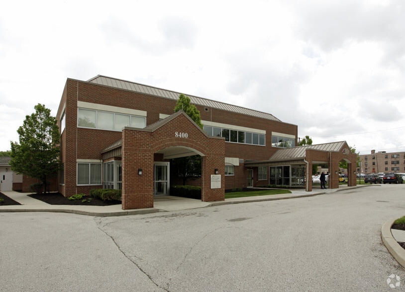 8400 E Roosevelt Blvd, Philadelphia, PA à vendre - Photo de l’immeuble – Image 3 sur 6