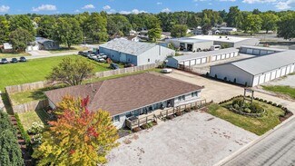 Plus de détails pour 808 N 3rd St, Saint Joseph, IL - Logement à vendre