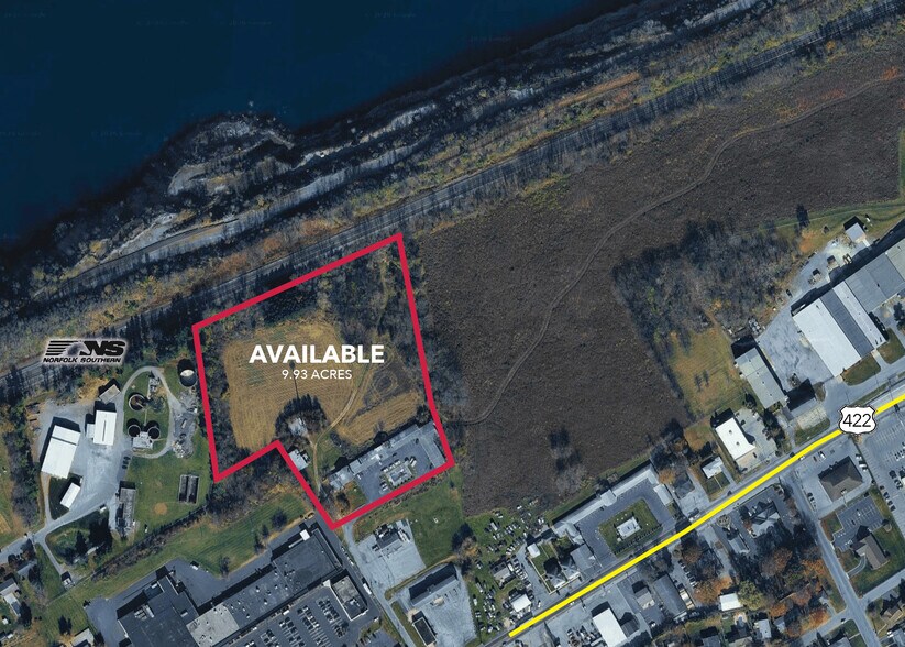 977 E Main St, Palmyra, PA à vendre - Photo de l’immeuble – Image 2 sur 4