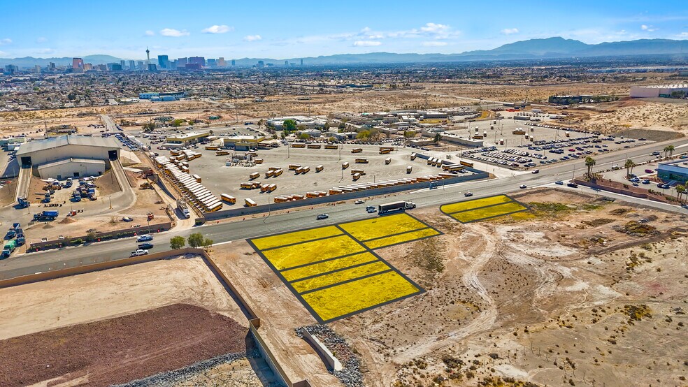 SEC W Cheyenne Ave & Englestad St, North Las Vegas, NV à vendre - Photo de l’immeuble – Image 2 sur 5