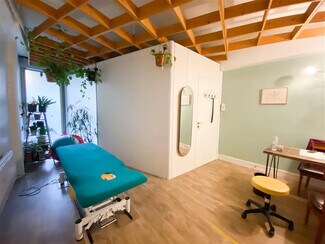 Plus de détails pour Bureau à louer