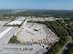 8753 E US Highway 40, Kansas City, MO - VUE AÉRIENNE  vue de carte