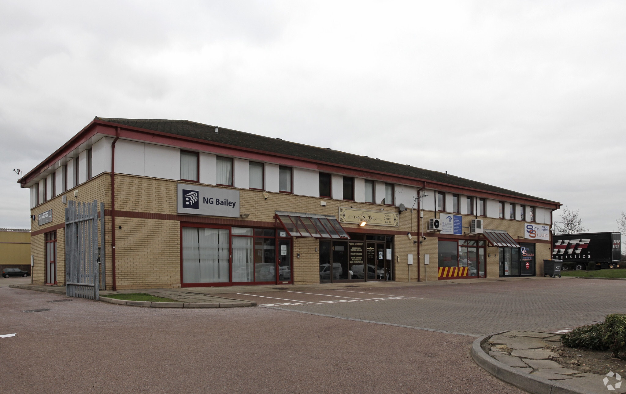 Anthonys Way, Rochester à vendre Photo principale– Image 1 sur 6