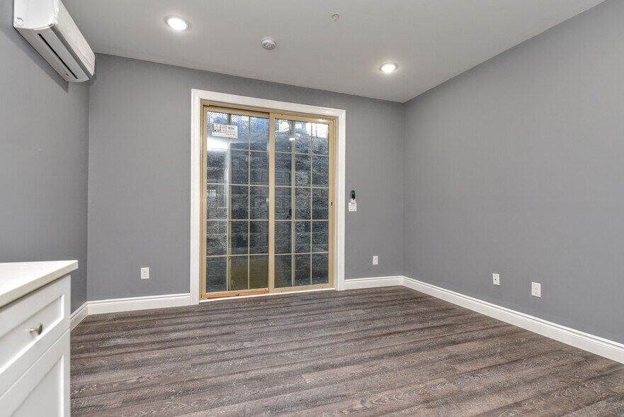 50 N 4th St, Paterson, NJ à vendre - Photo de l’immeuble – Image 3 sur 5