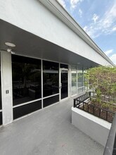 11471 W Sample Rd, Coral Springs, FL à louer Photo intérieure– Image 1 sur 3