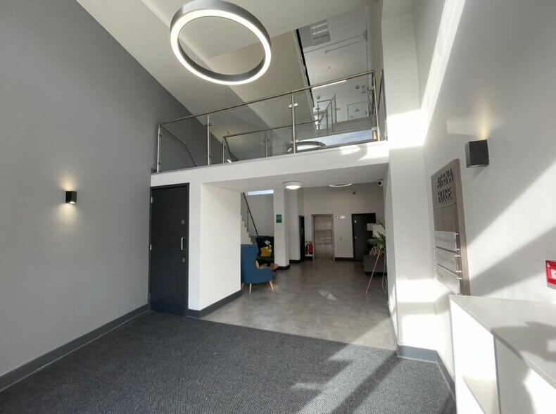 London Rd, Morden à louer - Photo intérieure – Image 3 sur 8