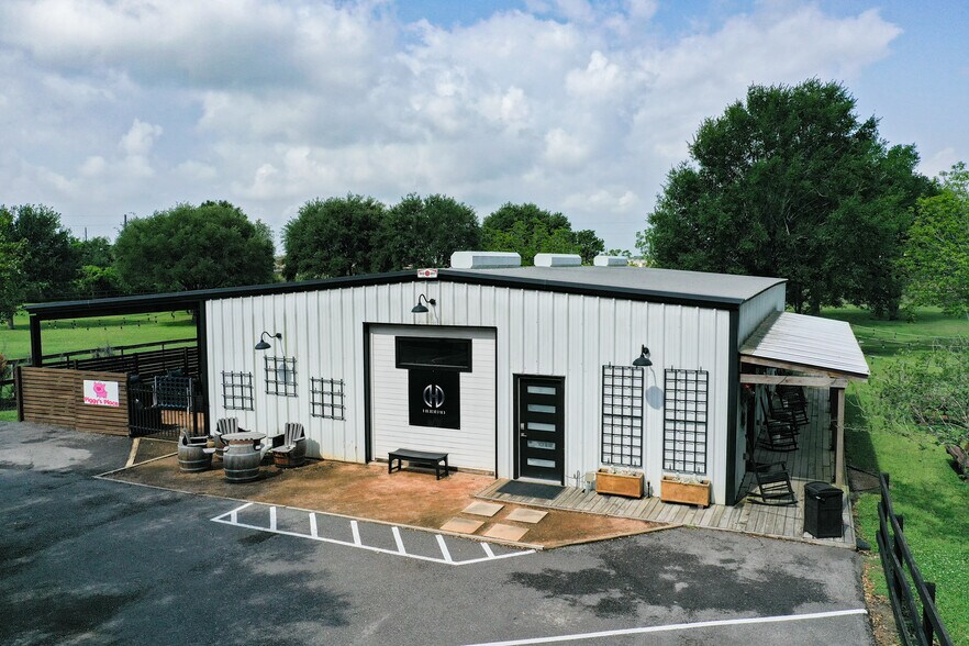 10419 W Hidden Lake Ln, Richmond, TX à vendre - Photo de l’immeuble – Image 3 sur 38
