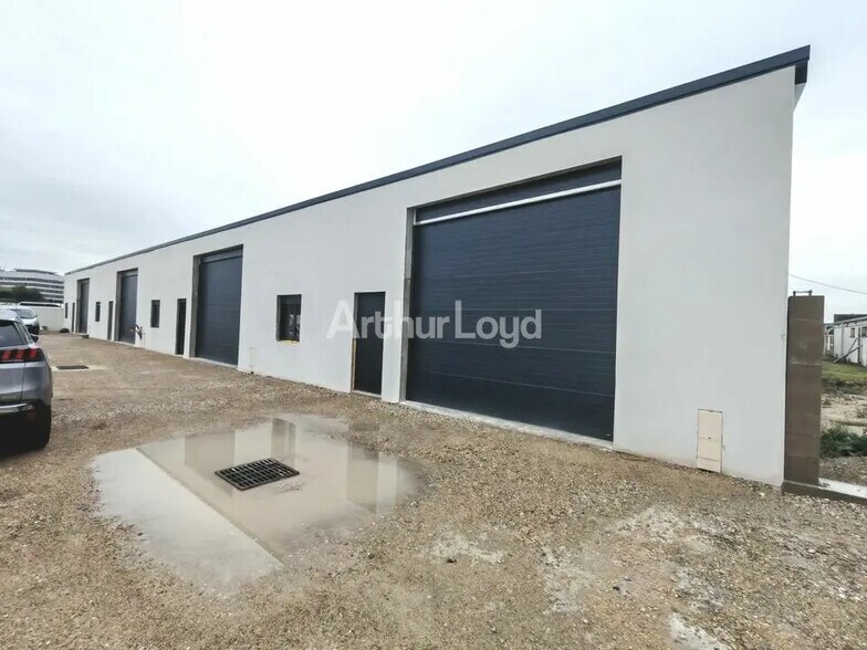 Industriel/Logistique dans Reims à louer - Photo de l’immeuble – Image 2 sur 4